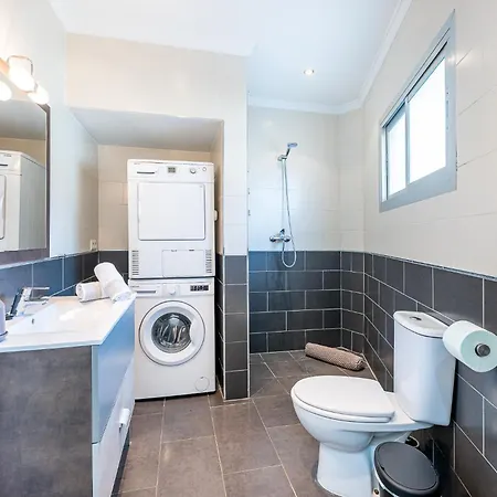 Apartamento Puerto Marina Vacation 1 Minute From The